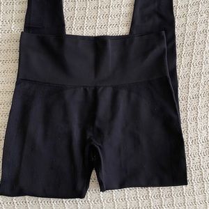 Set active black leggings